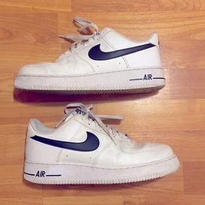 Men’s Nike Air Force 1 Black and White